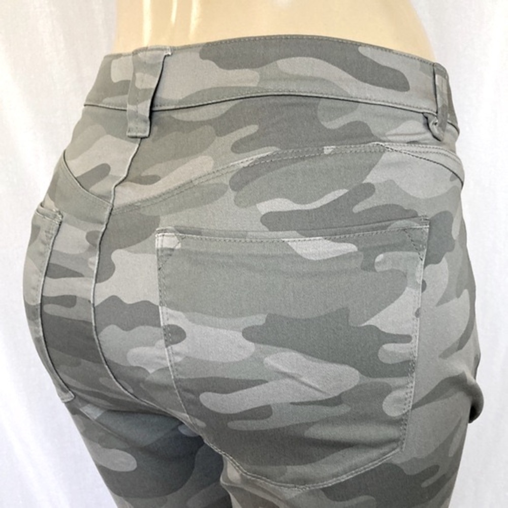 FINAL PRICE WIT & WISDOM Tummy Control Size 6 Ankle Skimmer Camo Print NWOT - Picture 8 of 8